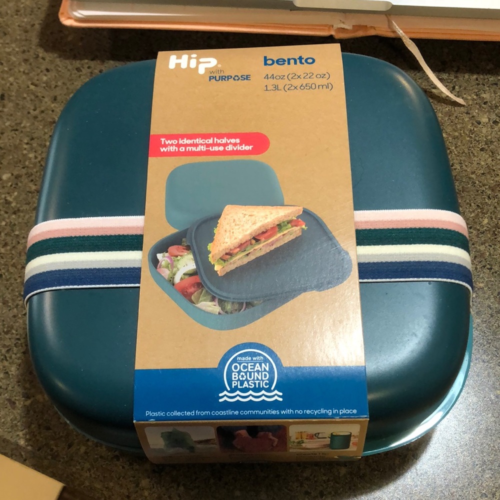 Hip with purpose bento box